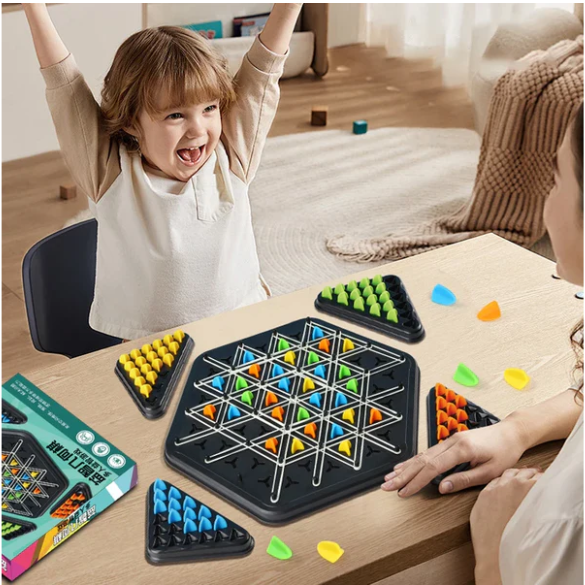 Triângulo Xadrez Jogo de Tabuleiro Diversão Garantida®